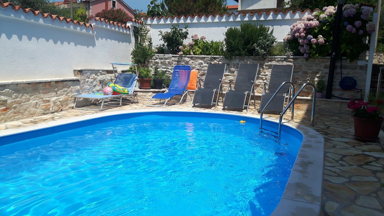 Apartments Val Umag Bagian luar foto